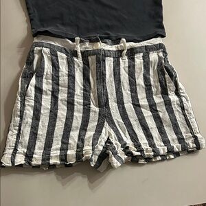 Who What Wear Black and White Vertical Stripe Linen-Blend Bermudas